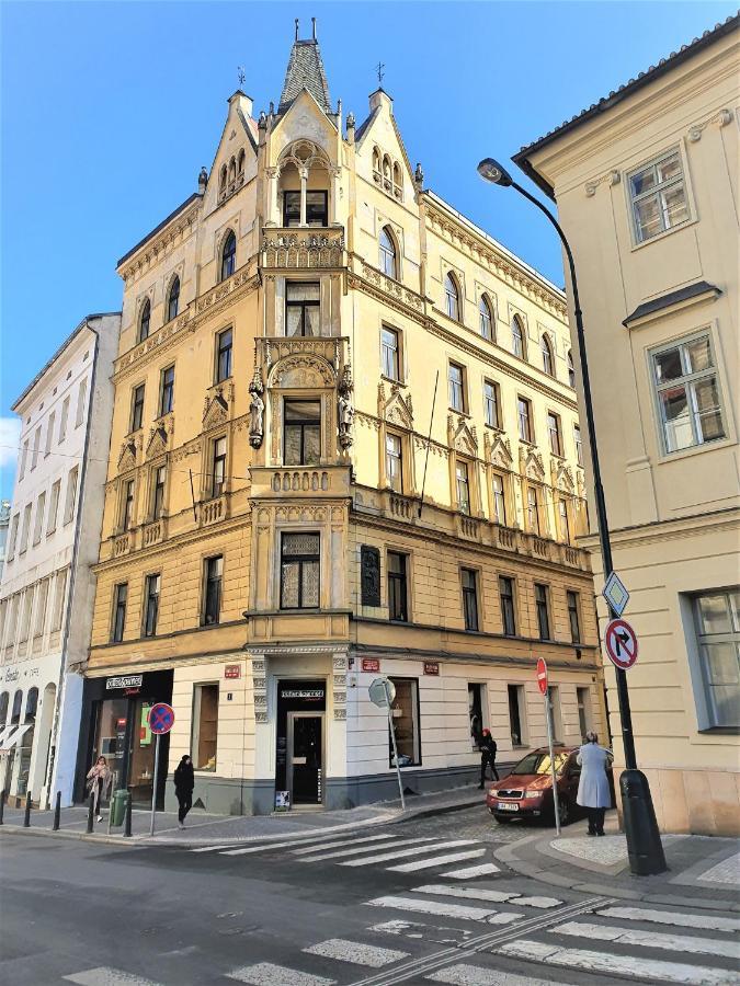 Reznicka Apartments Praga Esterno foto